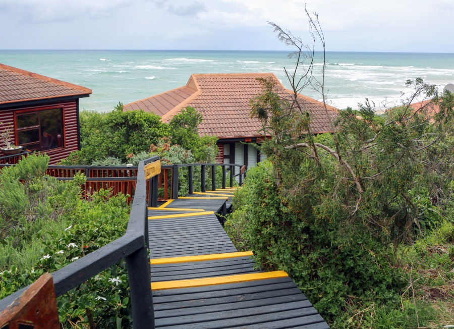 4 Bedroom Property for Sale in Aston Bay Eastern Cape